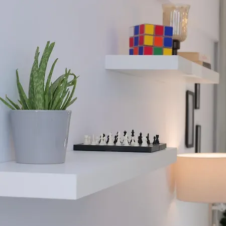 King's Gambit Appartement *